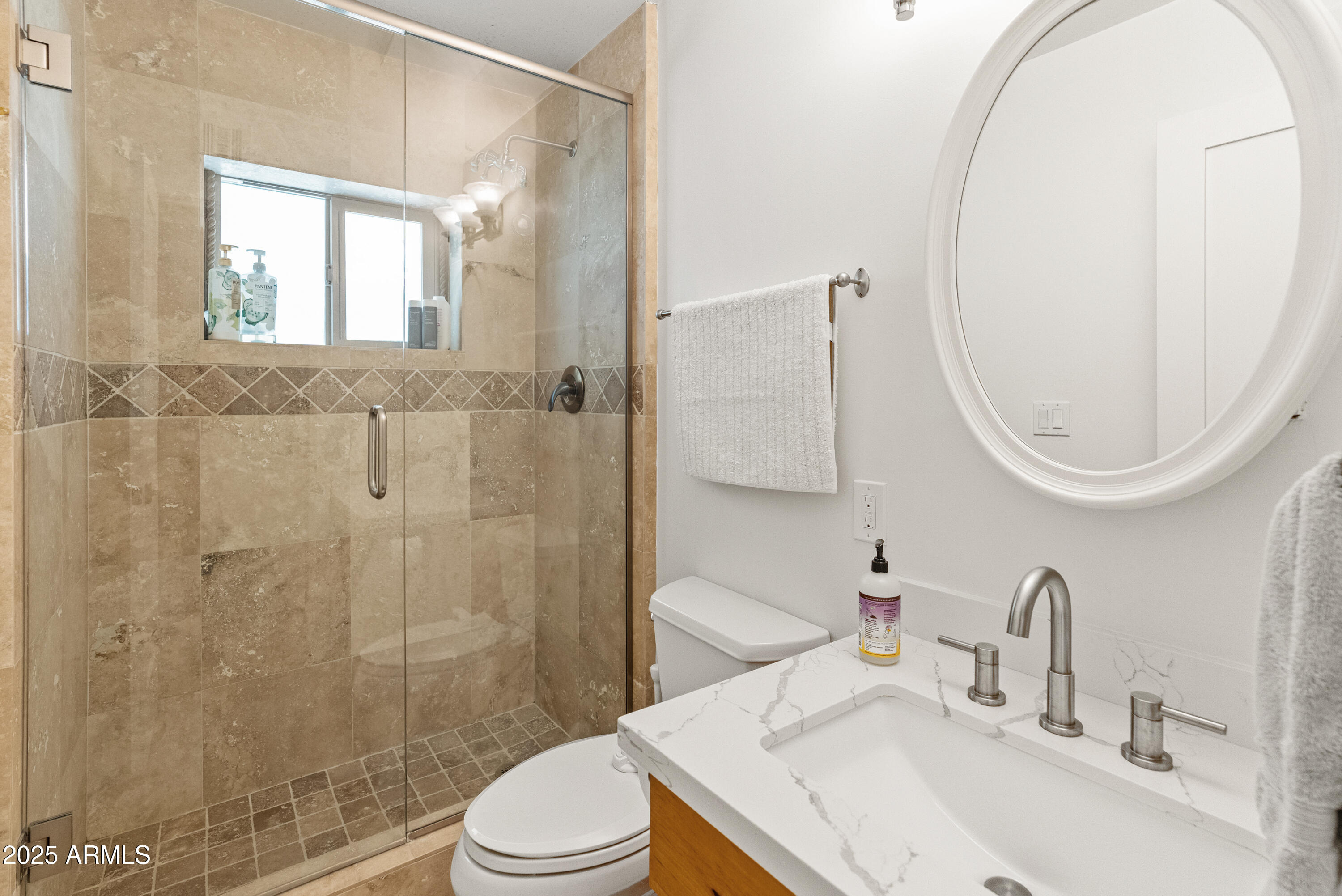 5711 E CORRINE Drive