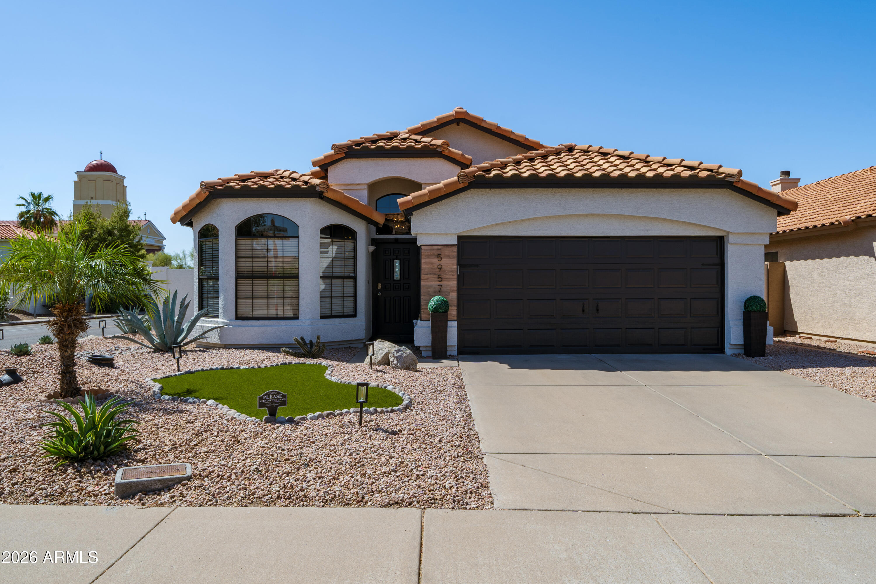 5957 E AIRE LIBRE Lane