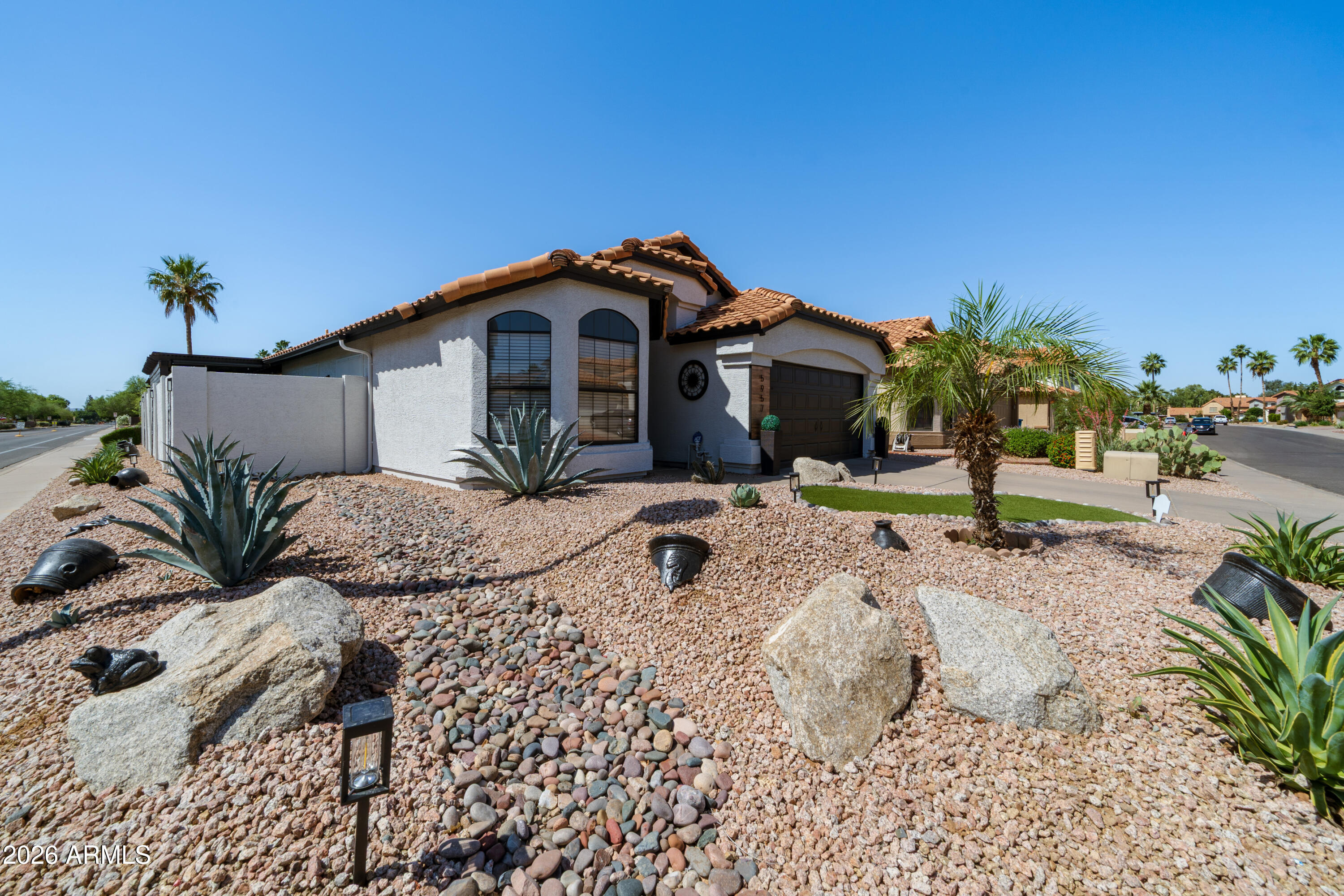5957 E AIRE LIBRE Lane