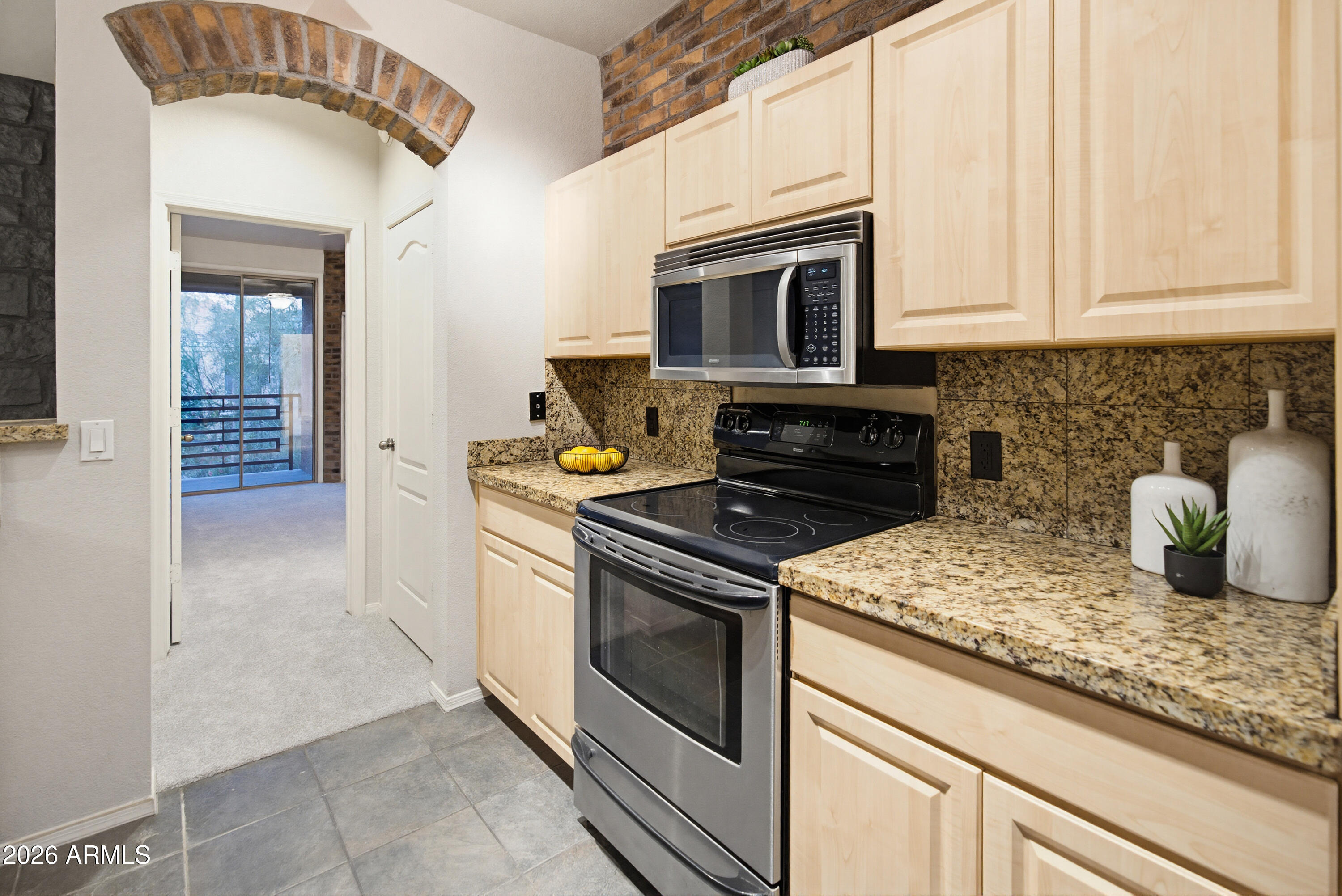 1411 E Orangewood Avenue 242