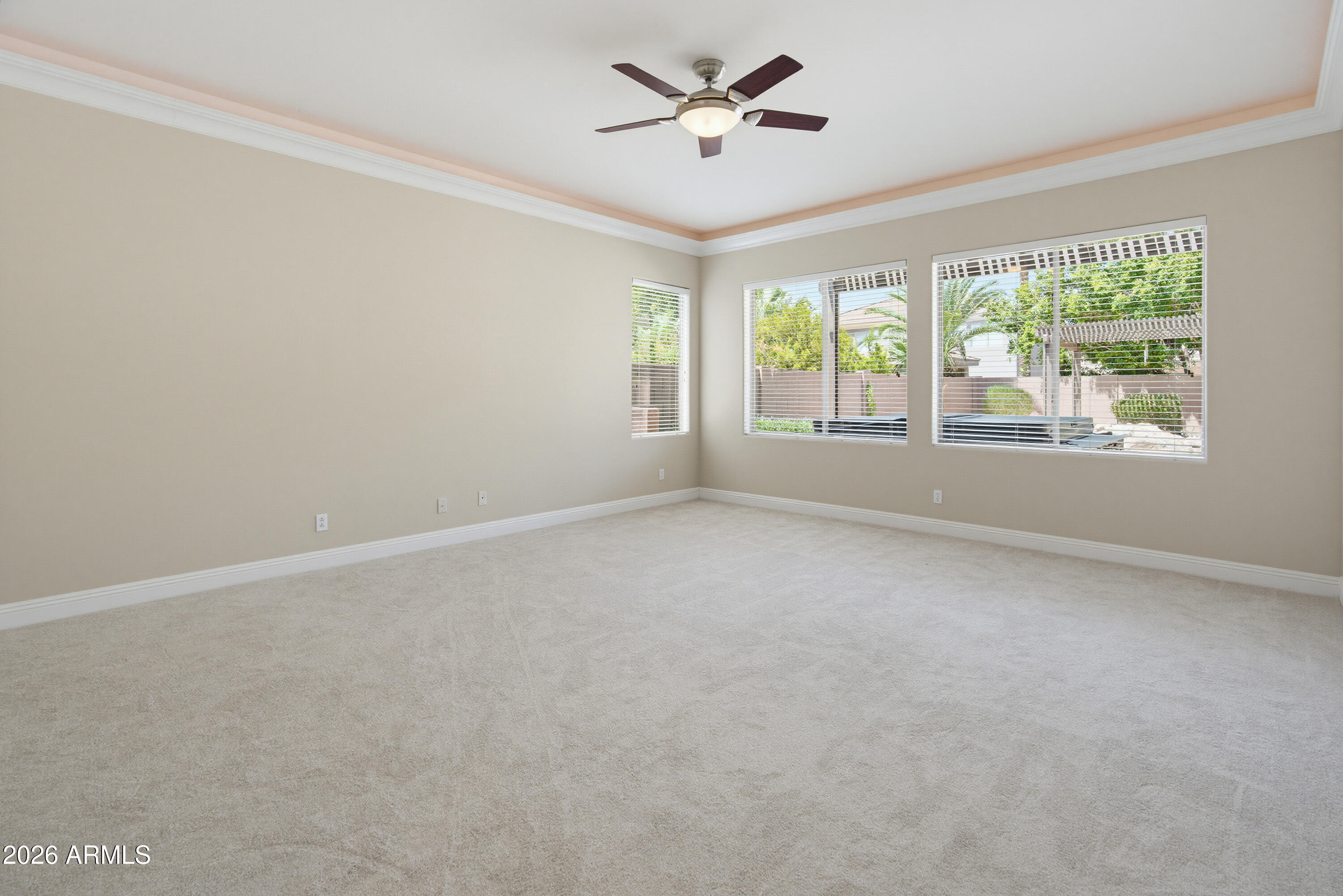 1550 E Saratoga Court