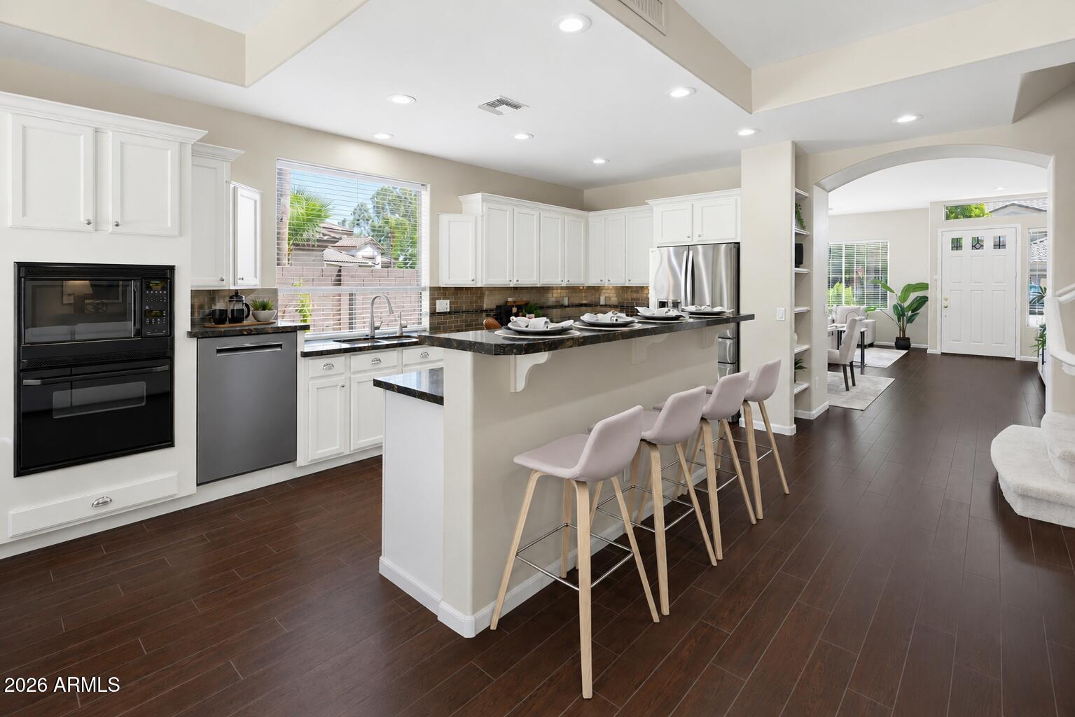 1550 E Saratoga Court