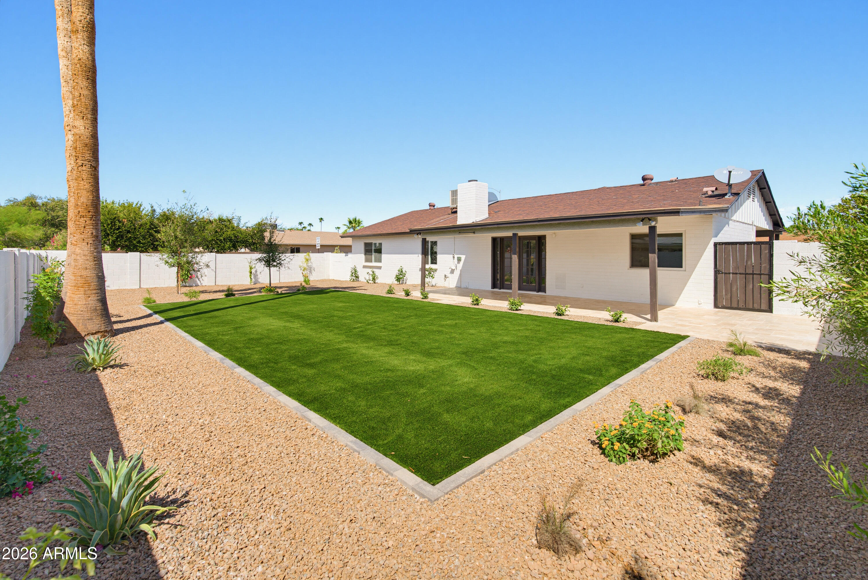 8901 E Lupine Avenue