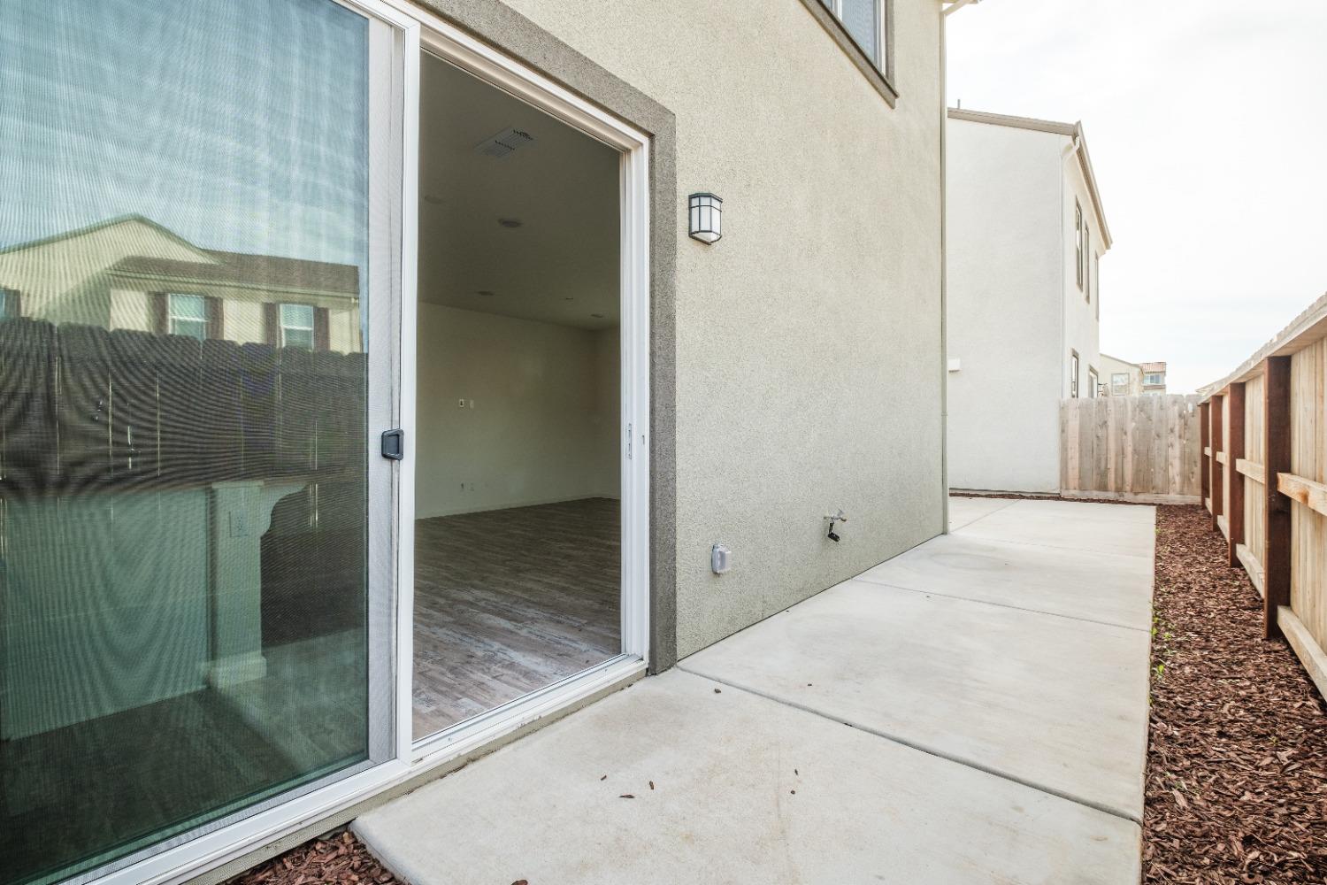 3148 Sunny Gate Lane