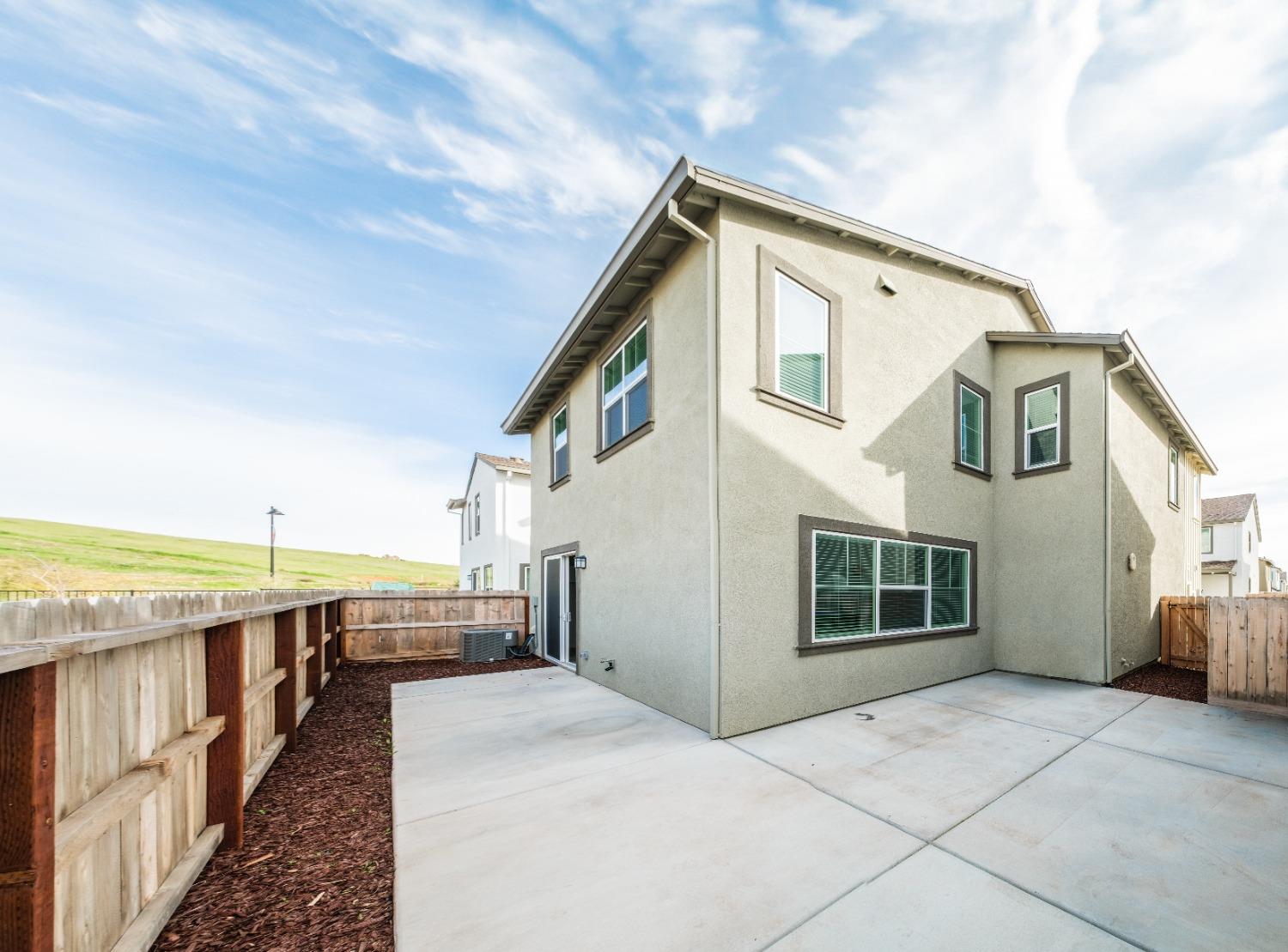 3148 Sunny Gate Lane