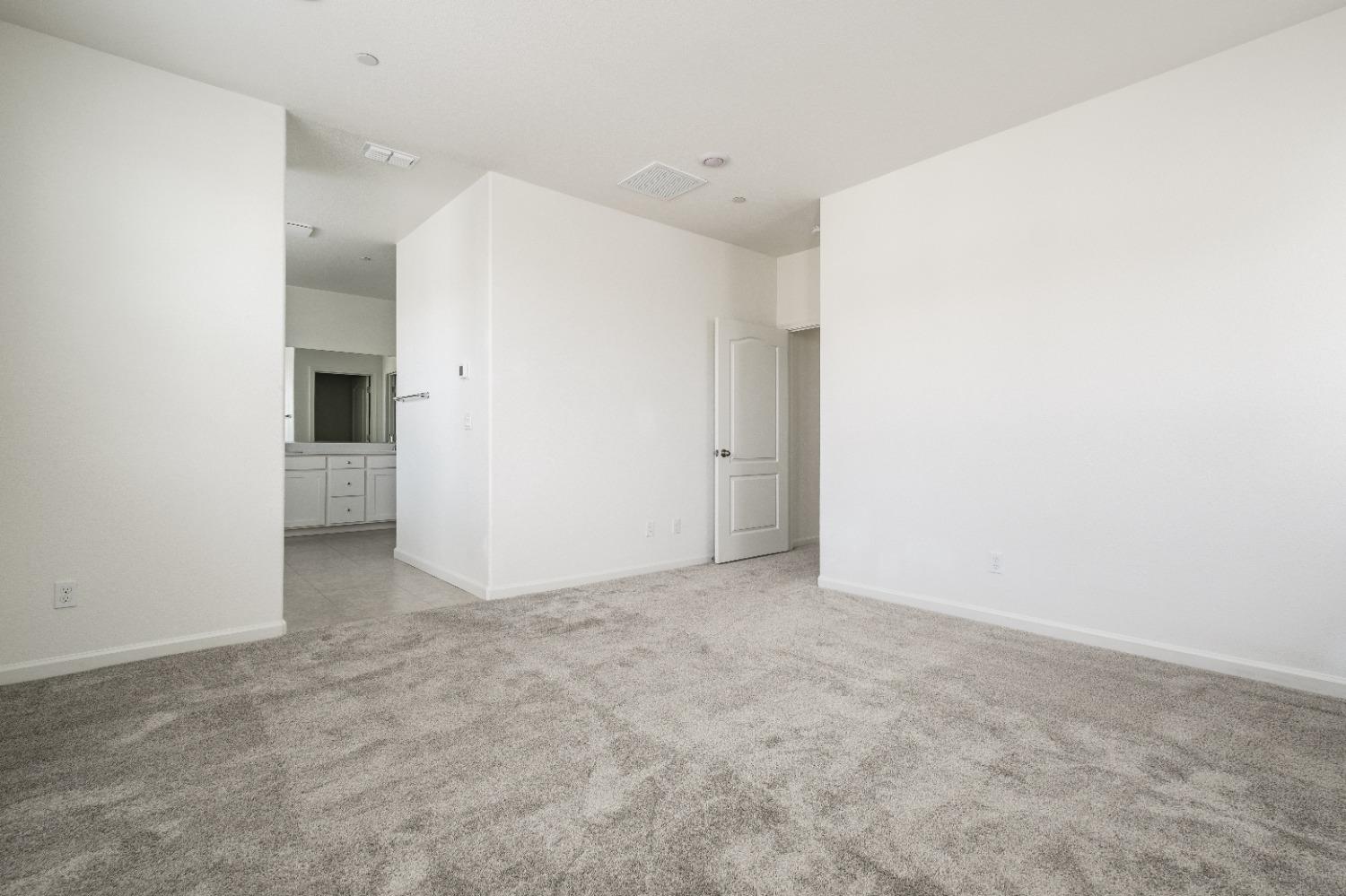 3148 Sunny Gate Lane