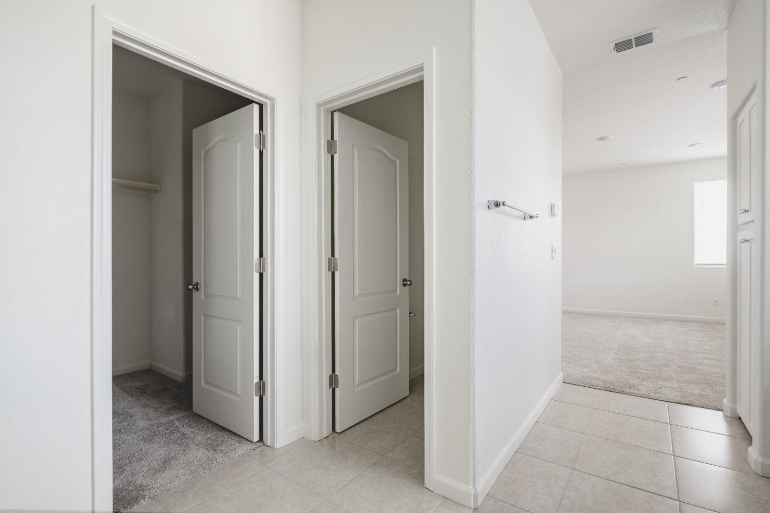 3148 Sunny Gate Lane