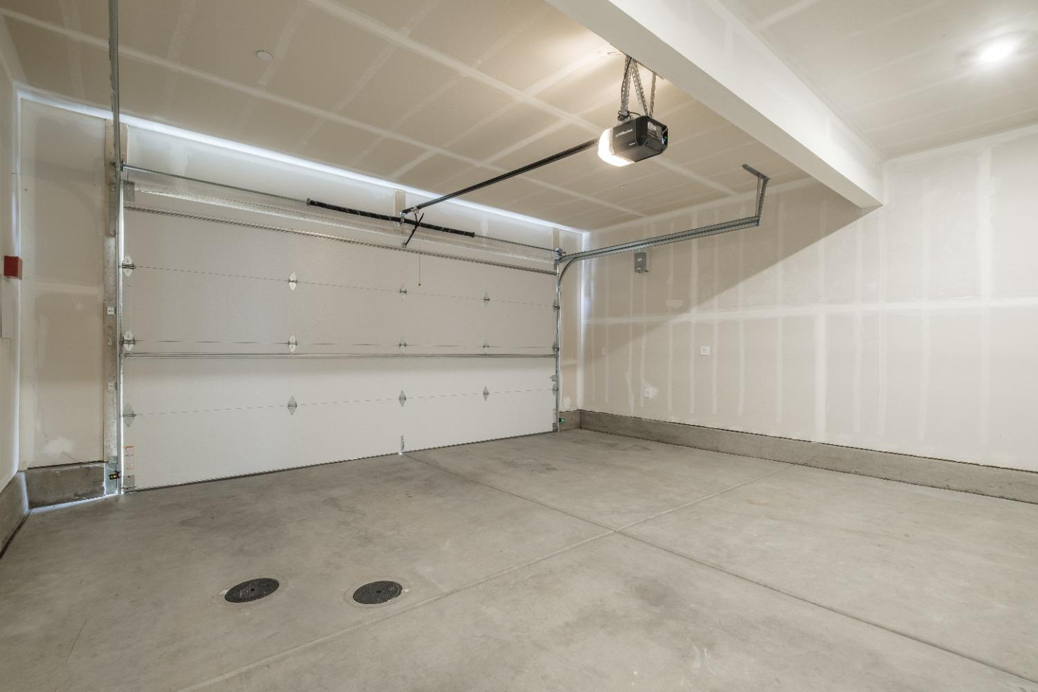 3148 Sunny Gate Lane