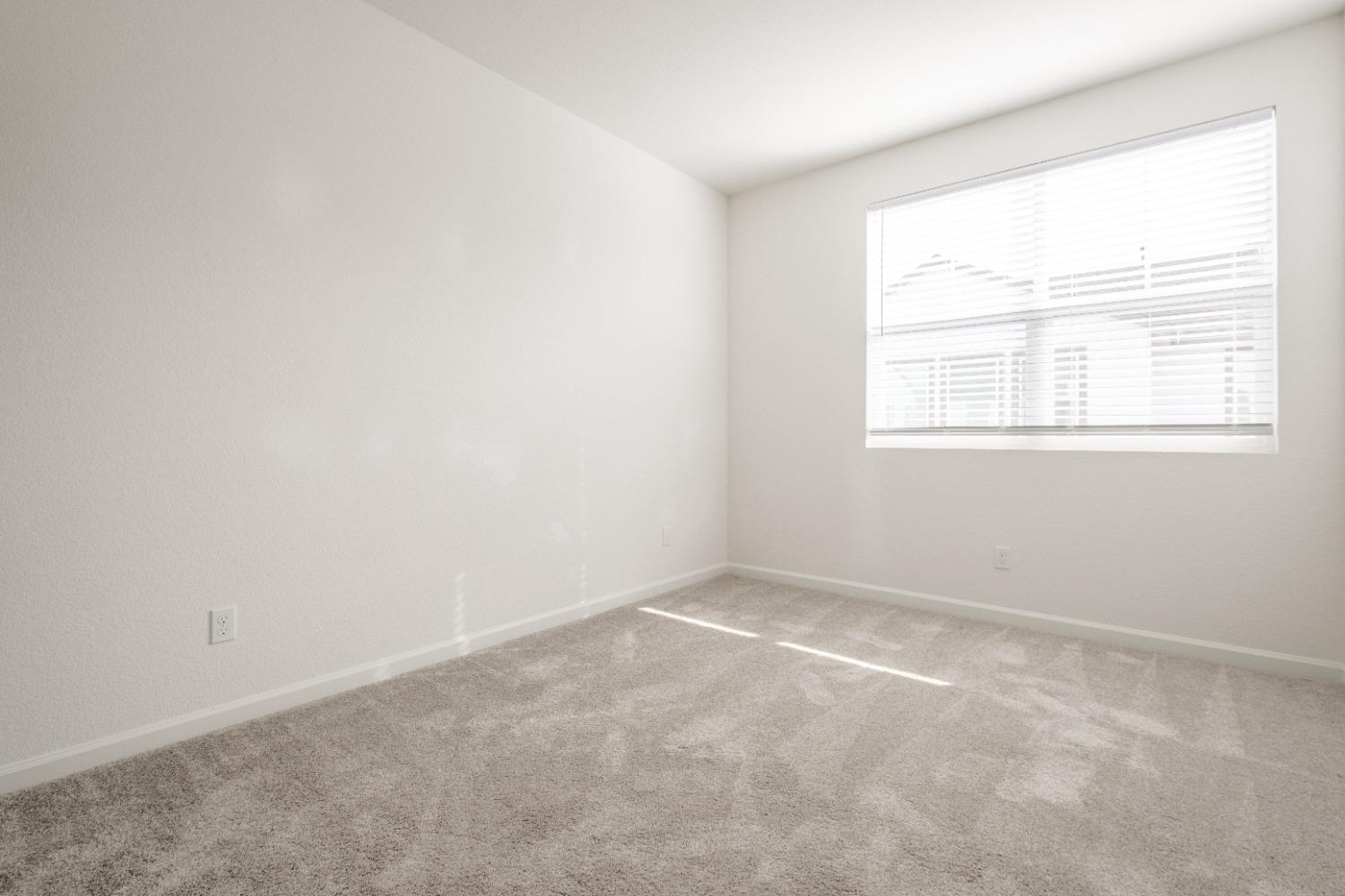 3148 Sunny Gate Lane