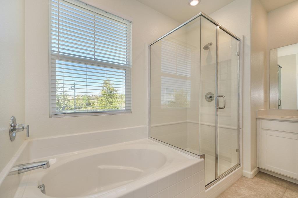 3112 Sunny Gate Lane