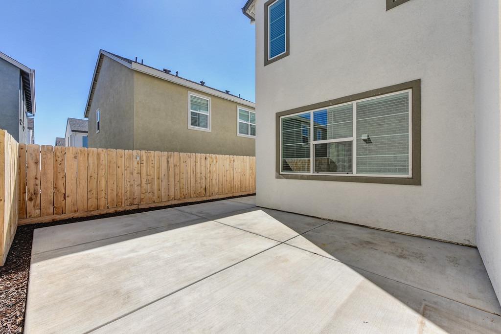 3160 Sunny Gate Lane