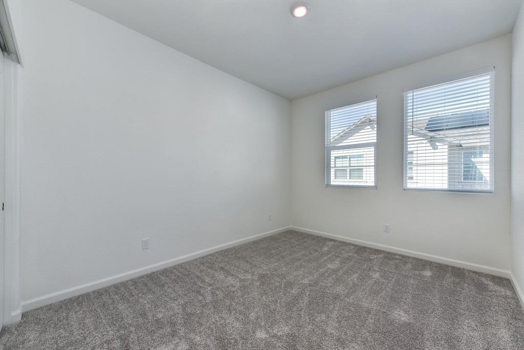 3160 Sunny Gate Lane