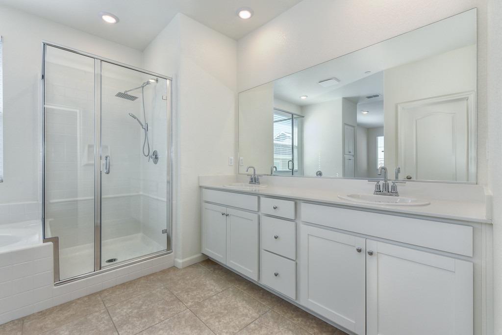 3160 Sunny Gate Lane