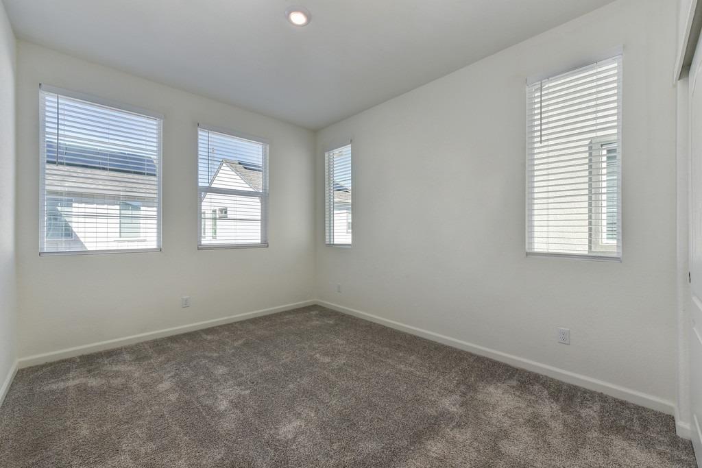 3160 Sunny Gate Lane