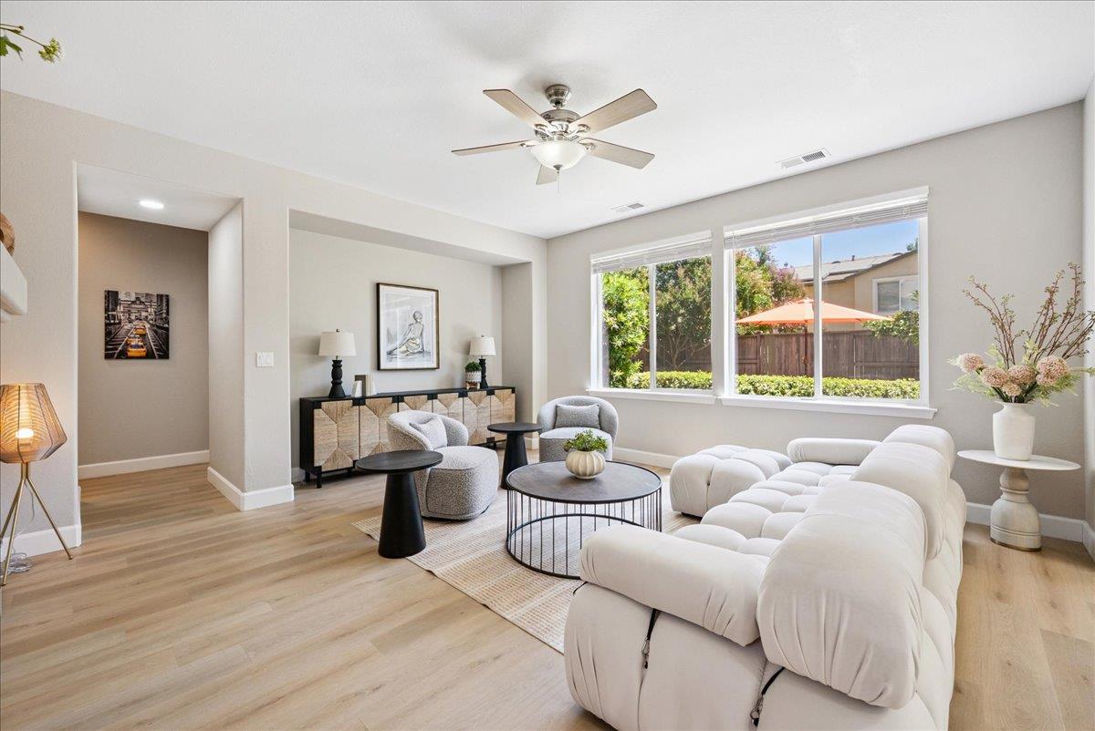 8039 Murcia Way