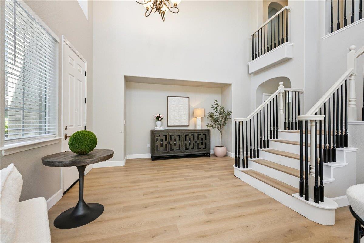 8039 Murcia Way