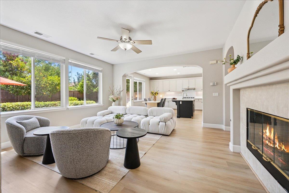 8039 Murcia Way