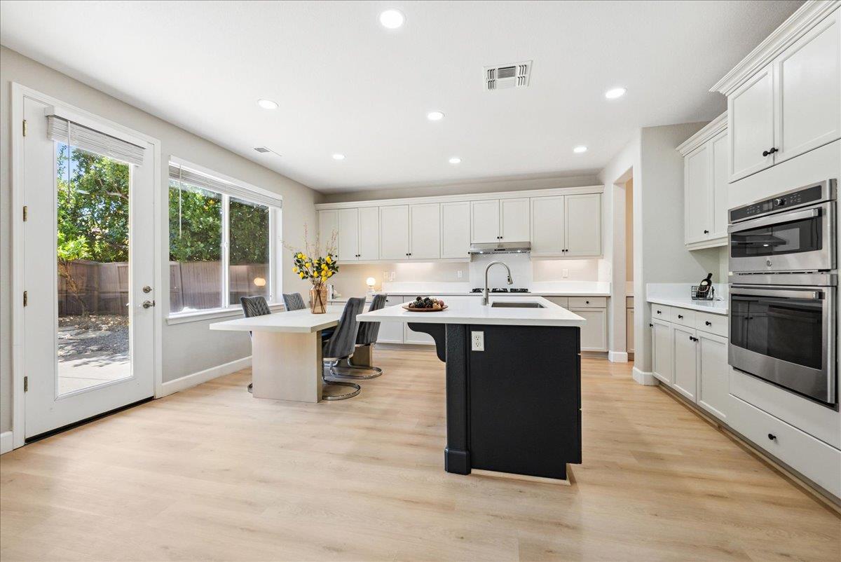 8039 Murcia Way