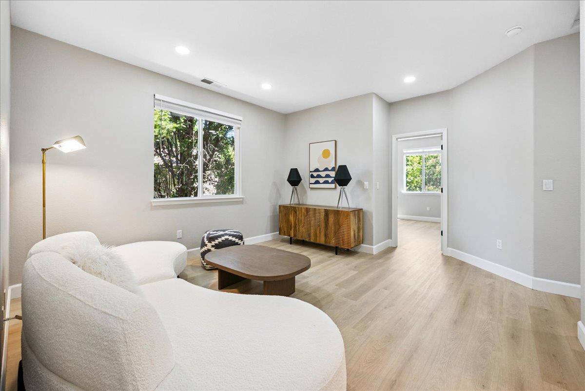 8039 Murcia Way
