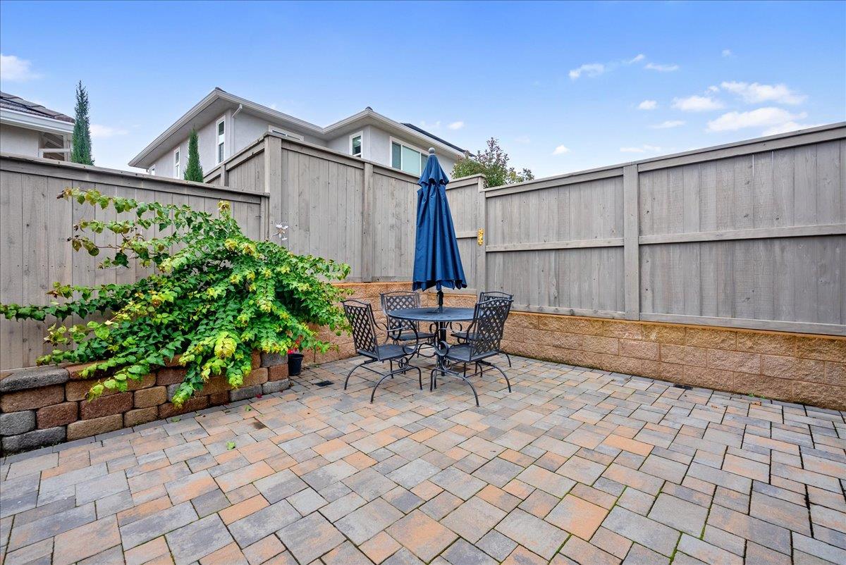 3247 Highgate Terrace Loop