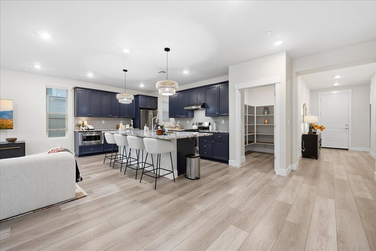 3247 Highgate Terrace Loop