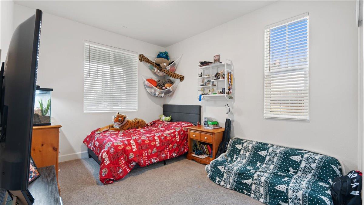 4017 Backwater Cove Circle