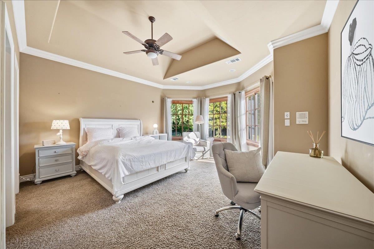 8749 Noland Lane