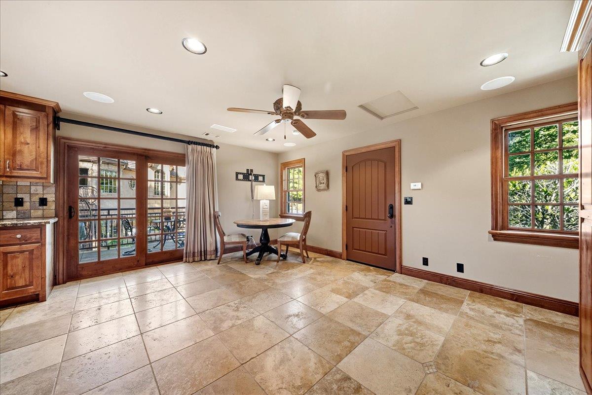 8749 Noland Lane