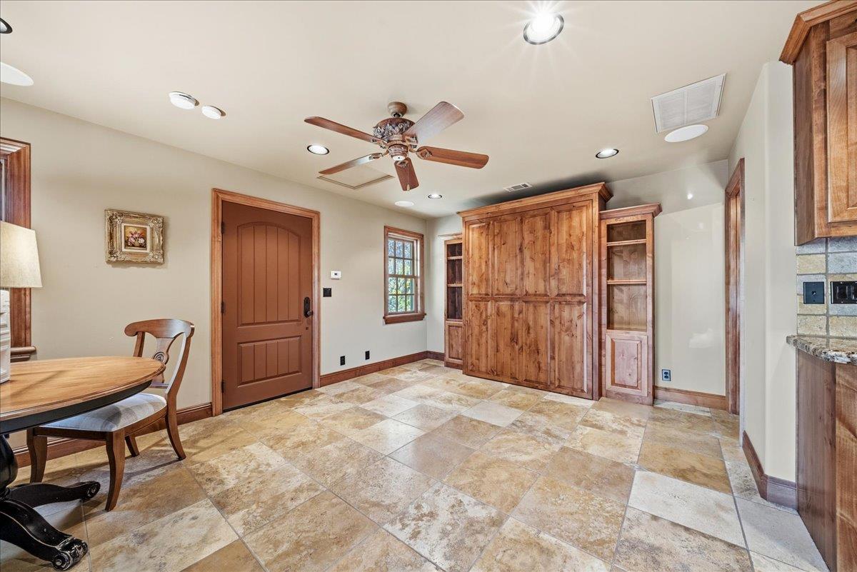 8749 Noland Lane