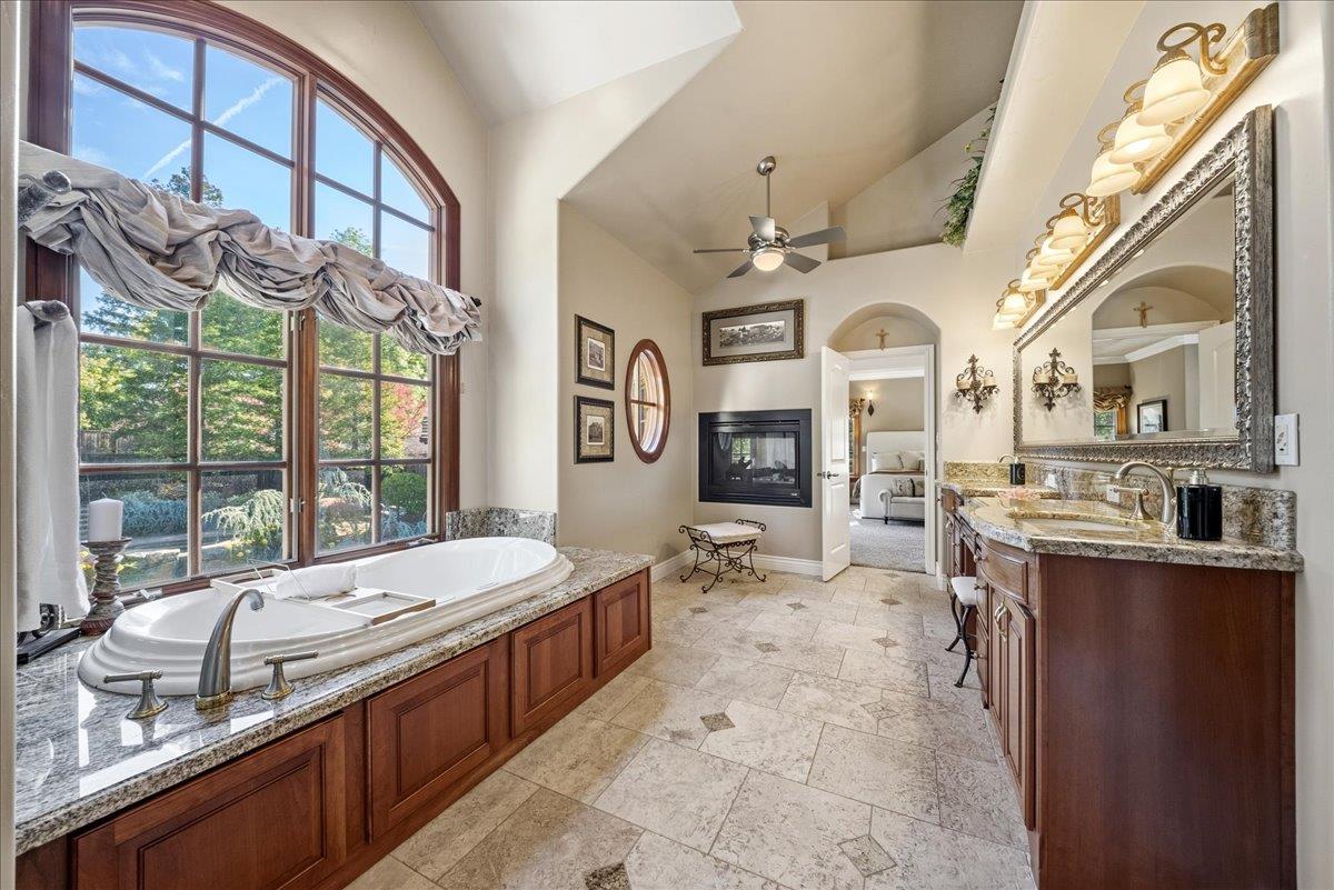 8749 Noland Lane