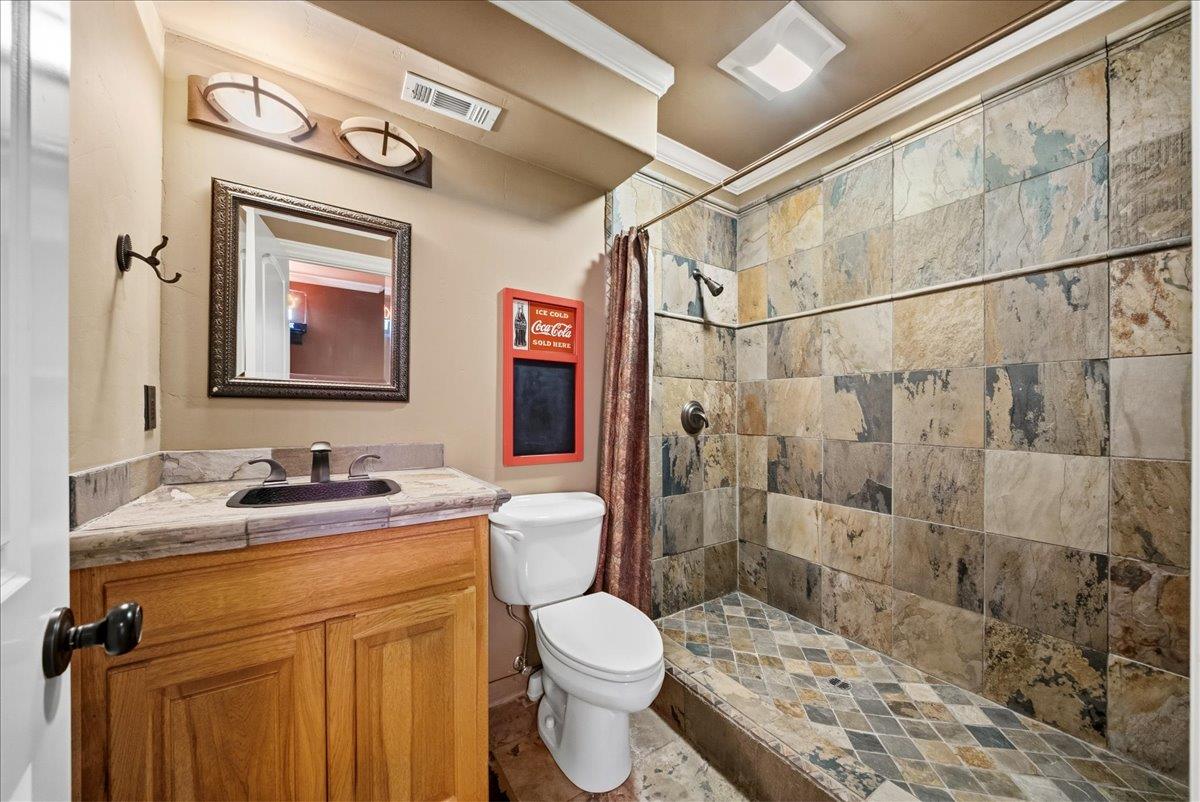 8749 Noland Lane
