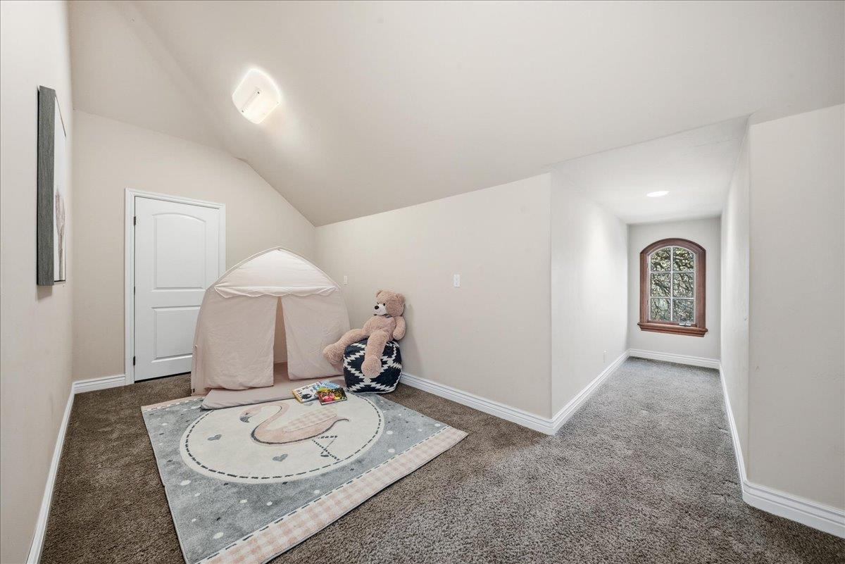 8749 Noland Lane