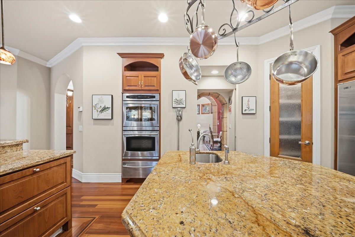 8749 Noland Lane