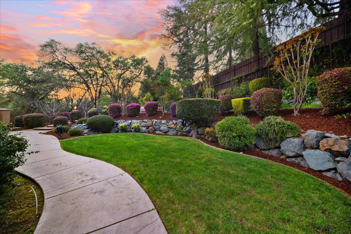 8749 Noland Lane