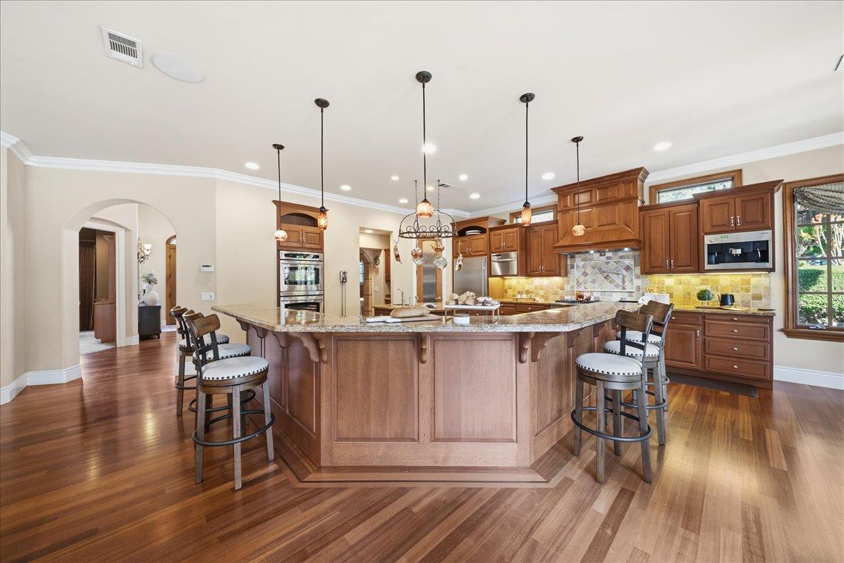 8749 Noland Lane