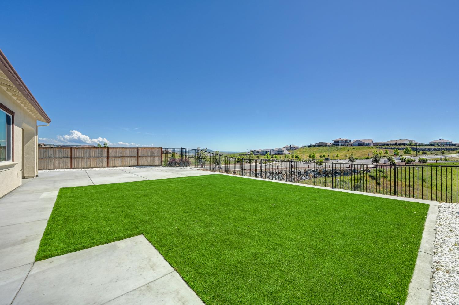 3265 Parkland Court