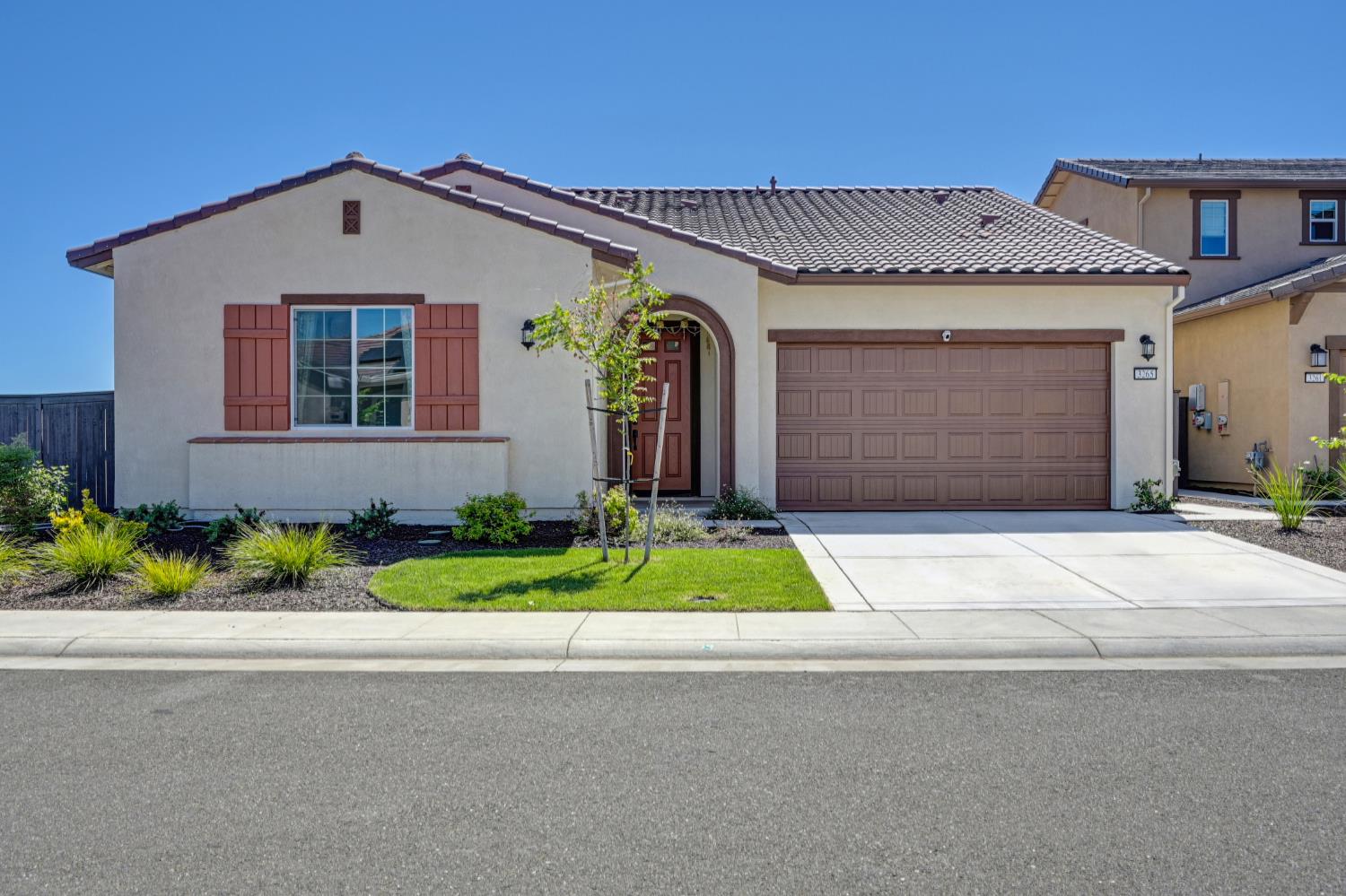 3265 Parkland Court