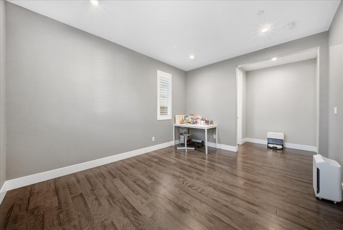 3329 Jackrabbit Court