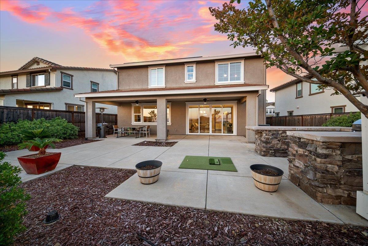 3329 Jackrabbit Court
