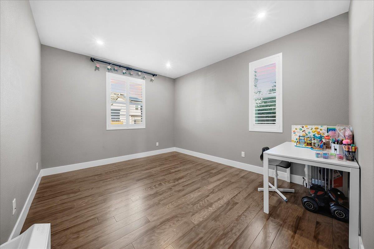 3329 Jackrabbit Court