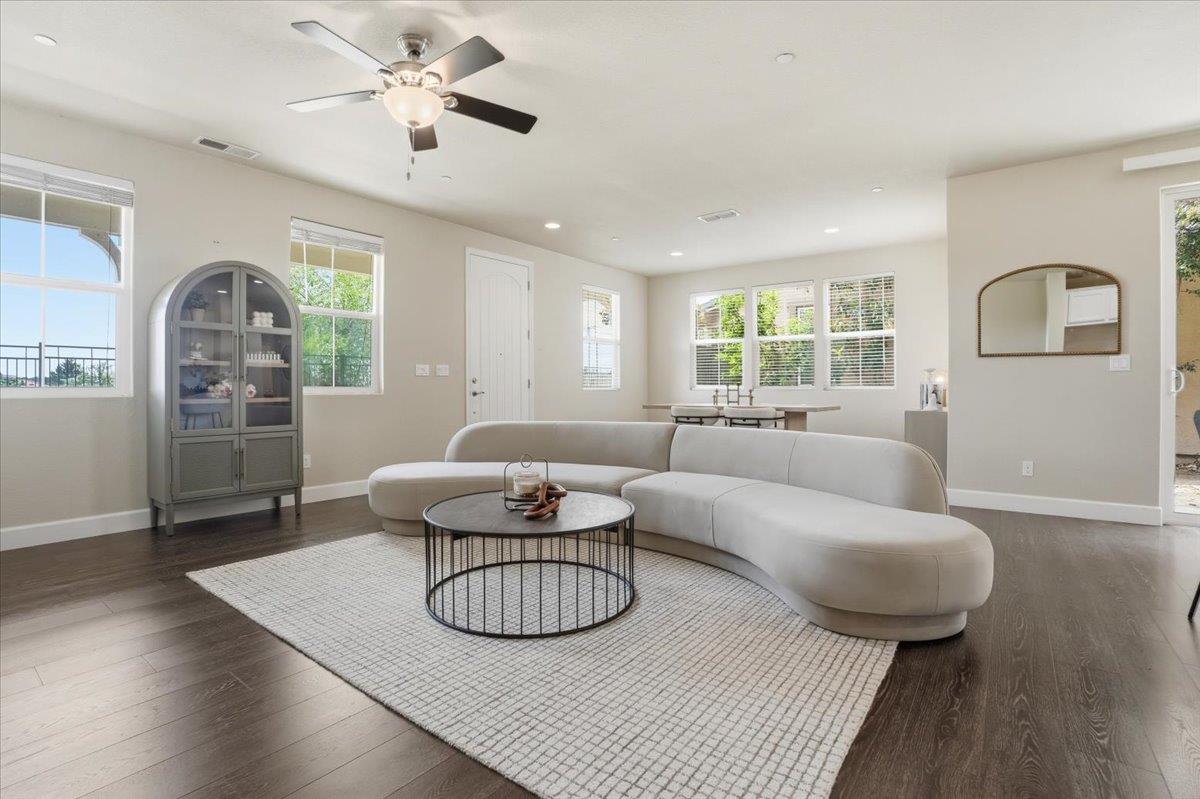 1567 Bonanza Lane