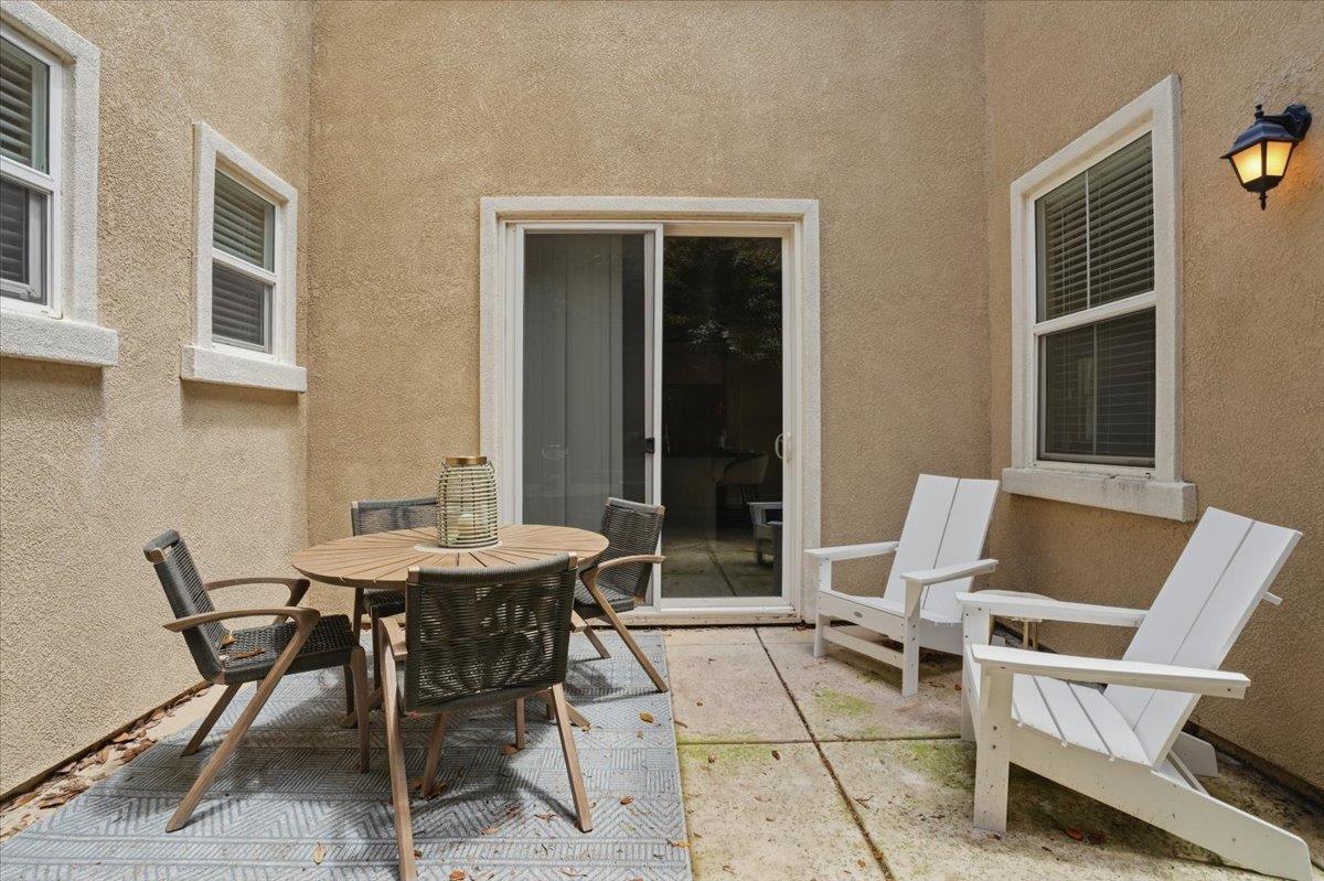 1567 Bonanza Lane