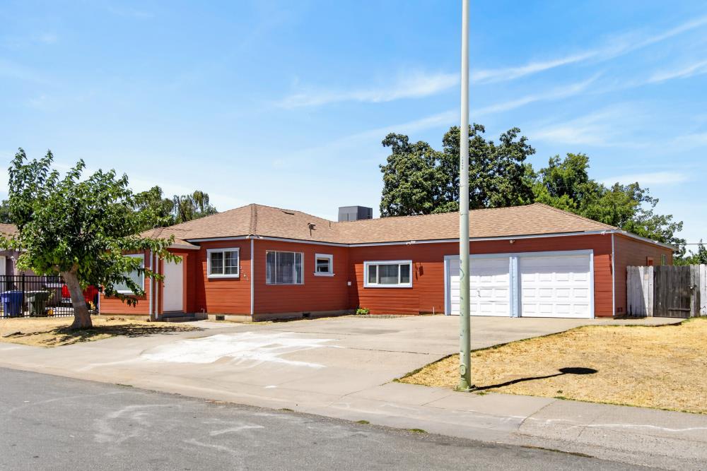 3261 36th Avenue