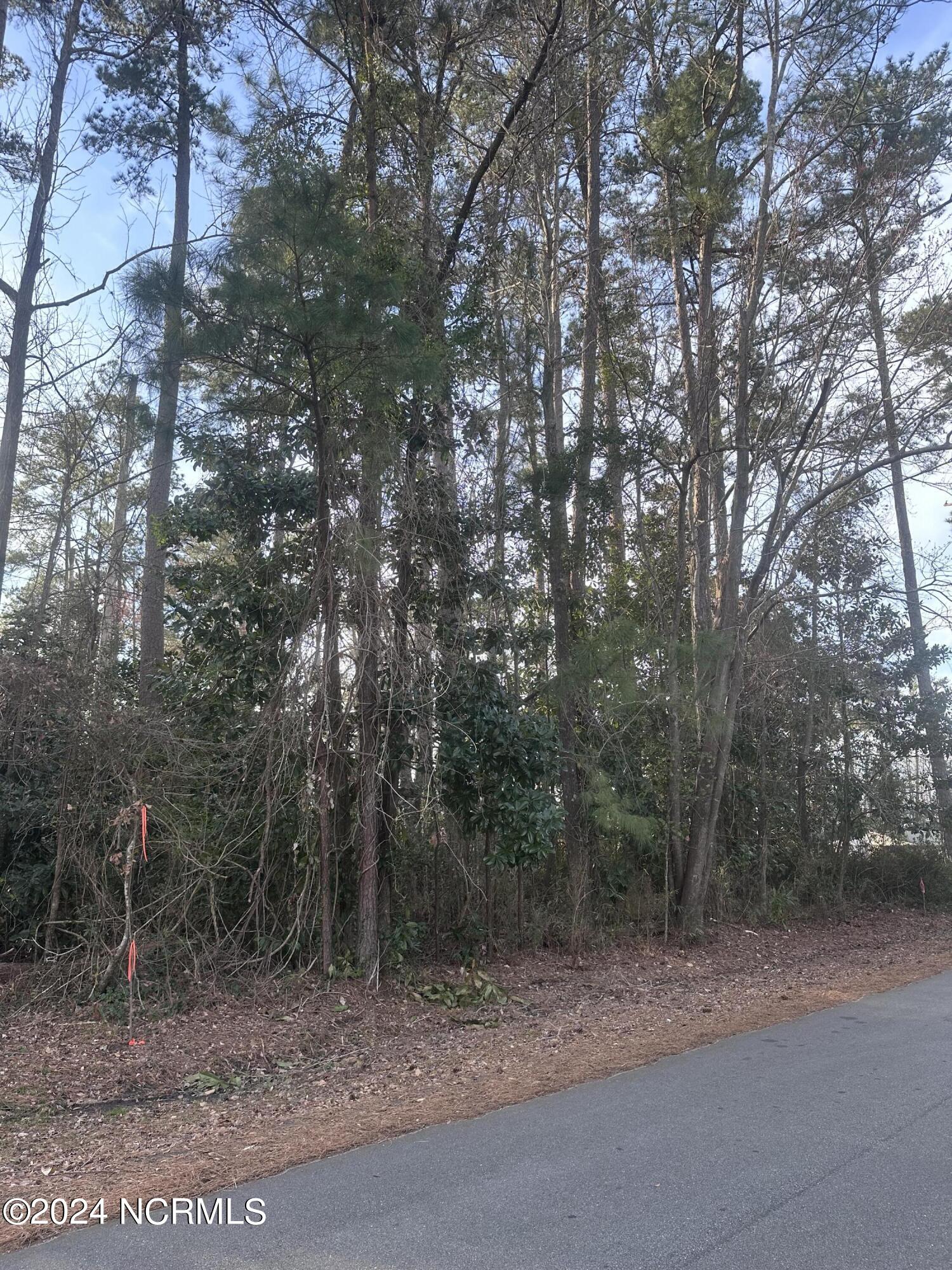 0 N Lloyd North Street