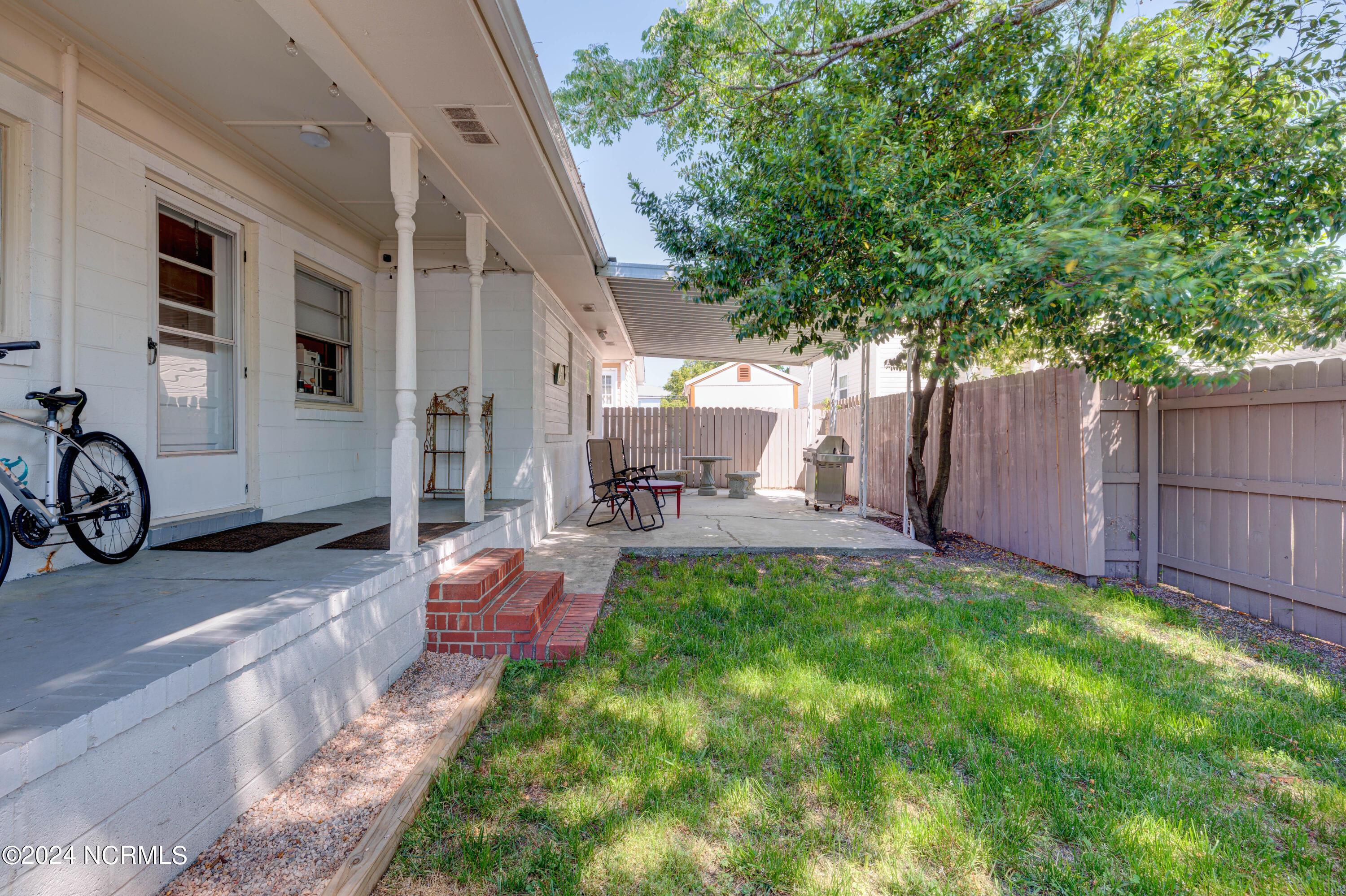903 S 7th Street