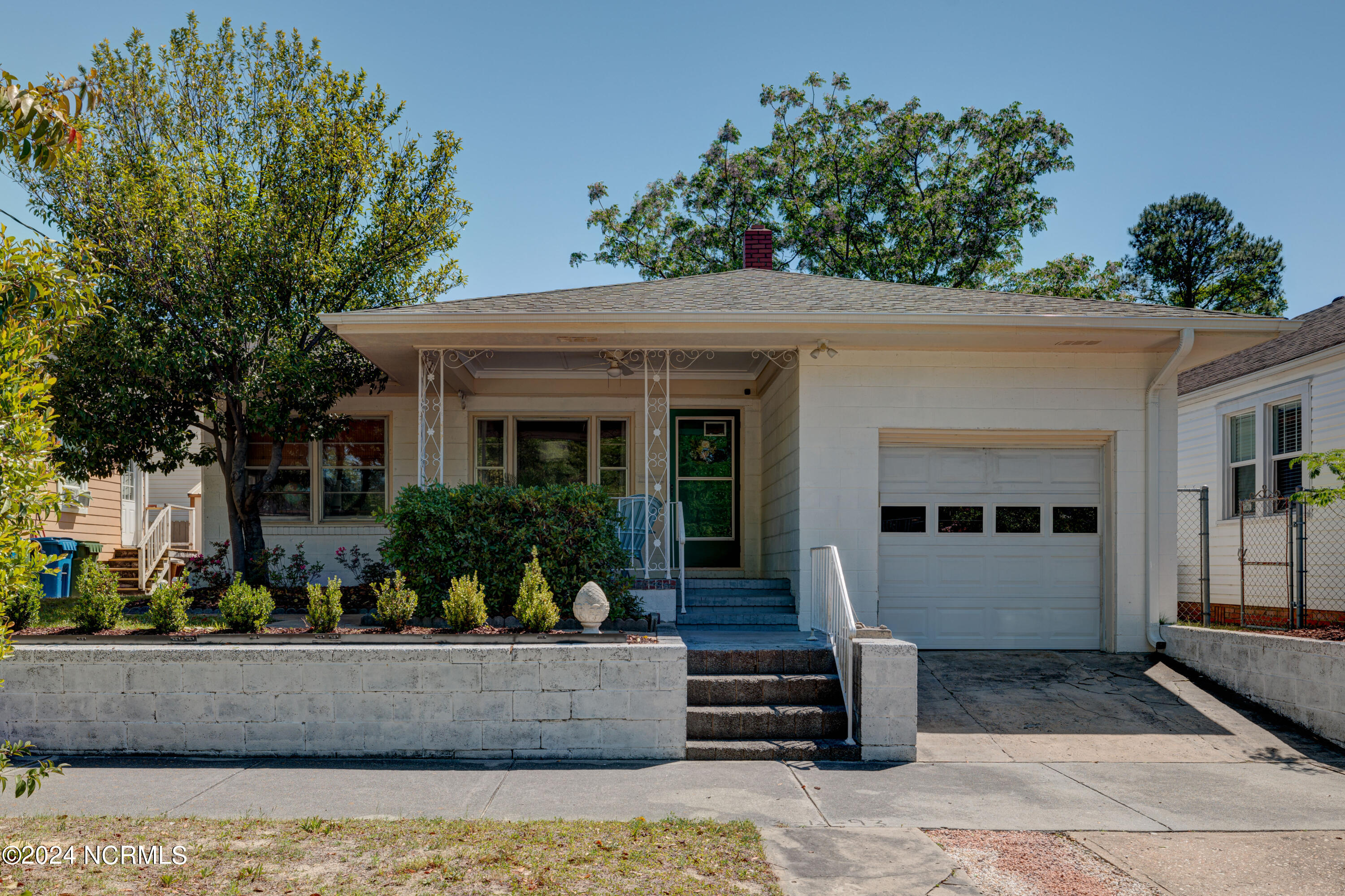 903 S 7th Street