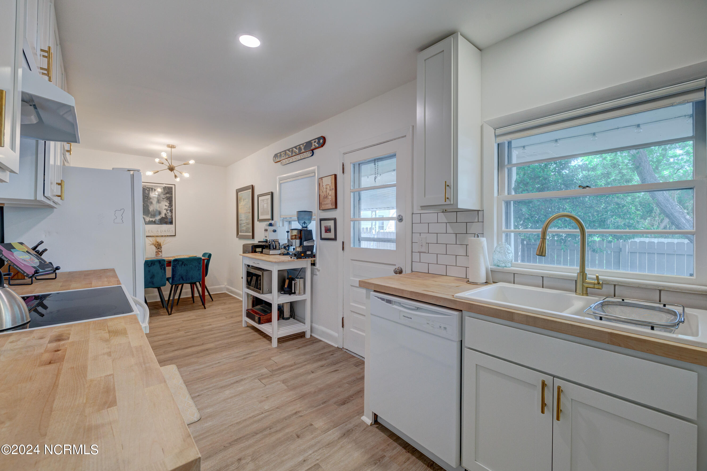903 S 7th Street