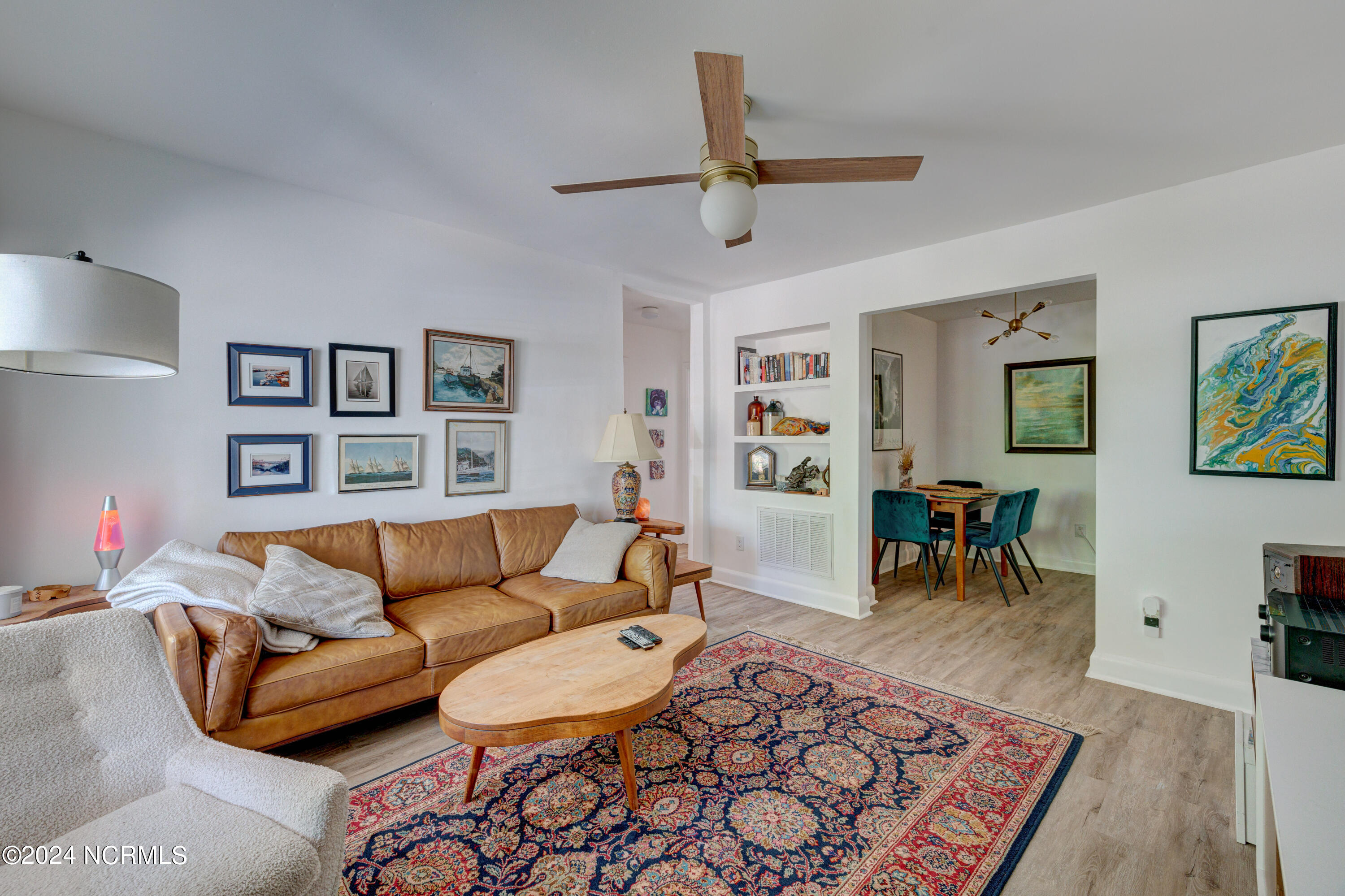 903 S 7th Street