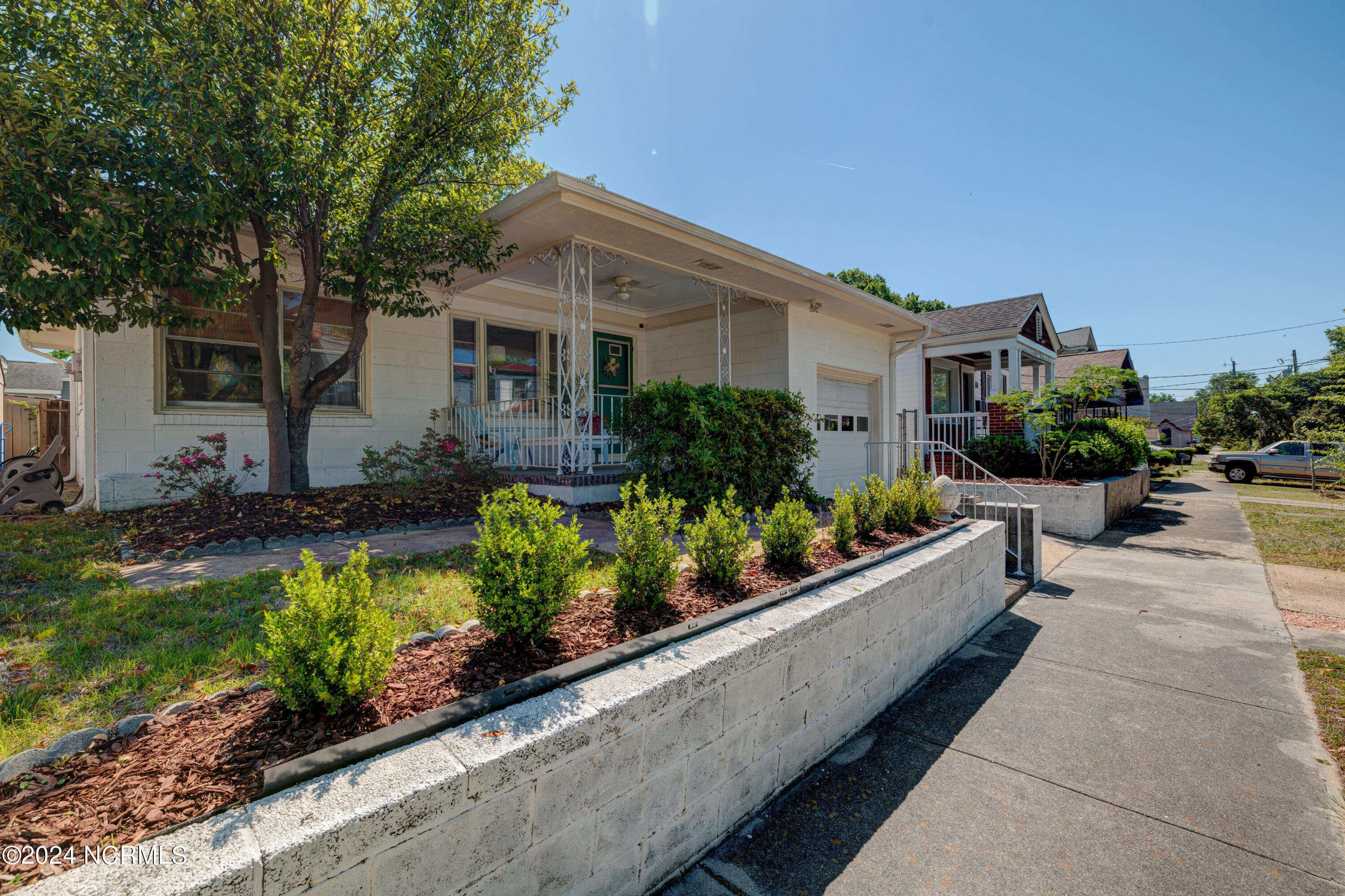 903 S 7th Street