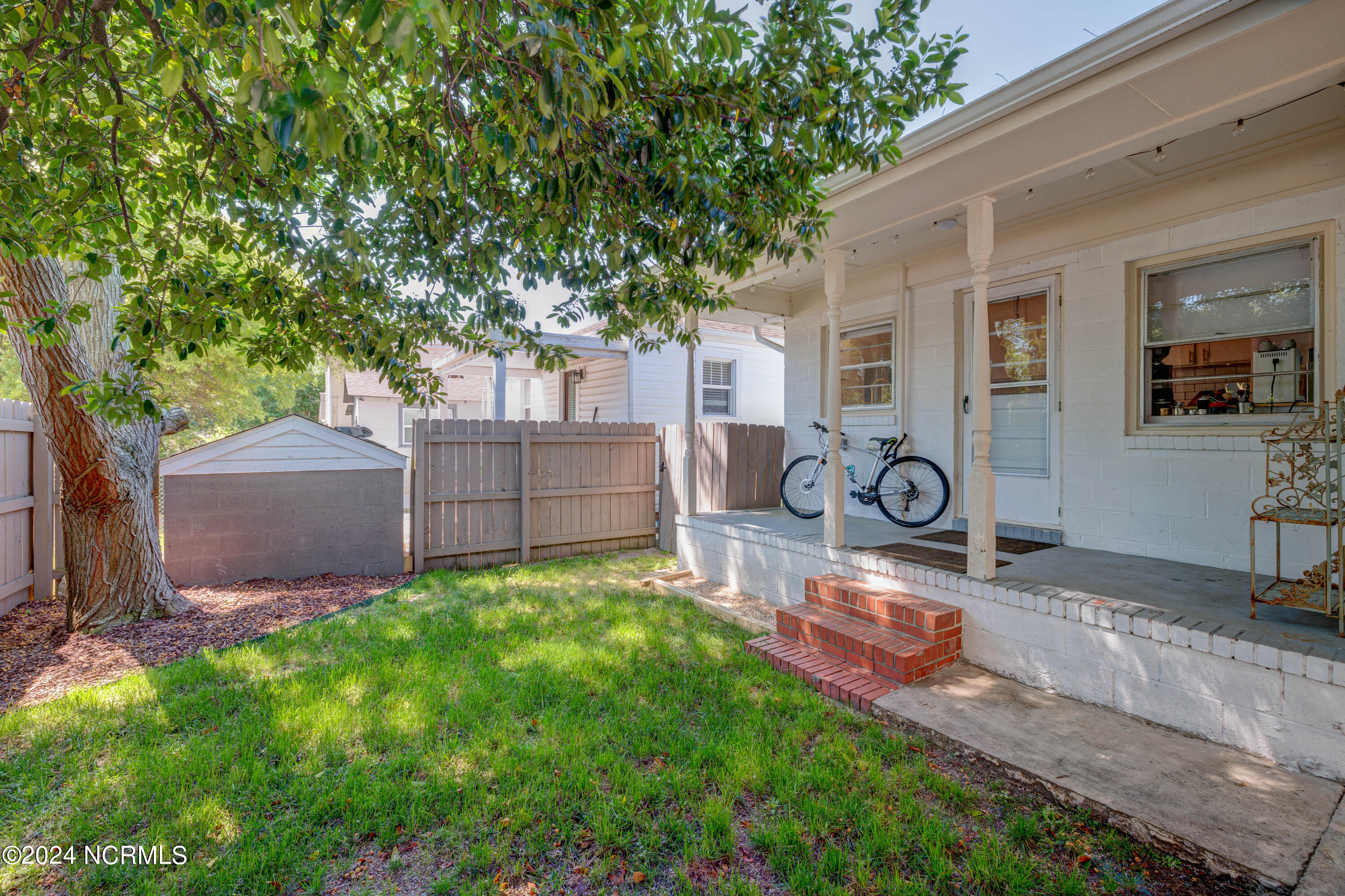 903 S 7th Street